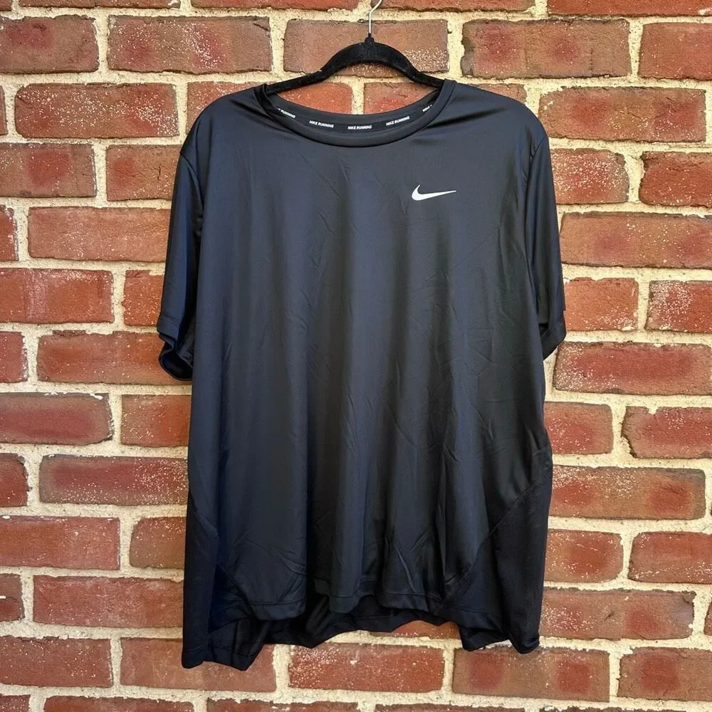 Nike Miler Running T-Shirt Dri-FIT Black Reflective Women’s 1X NEW
